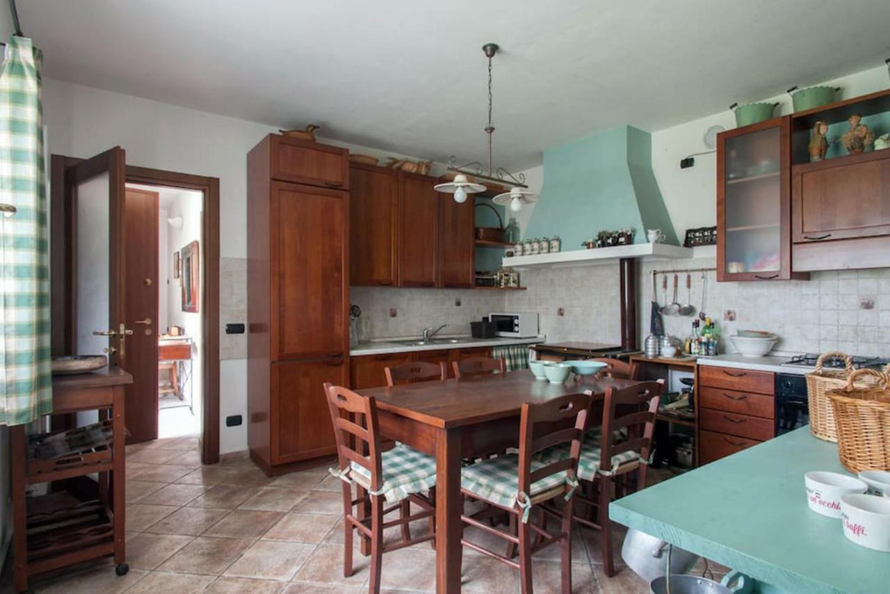 Casa Vacanze Il Noce Sovere Exterior photo